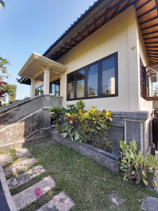 Villa Gede Private Guest House Selemadeg  Exterior photo